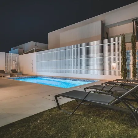 Sunnyvillas: 3br New Villa☆private Pool In Pernera - White Swan Villa Protaras
